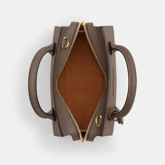 Andrea Carryall Bag - Picture 3 of 7